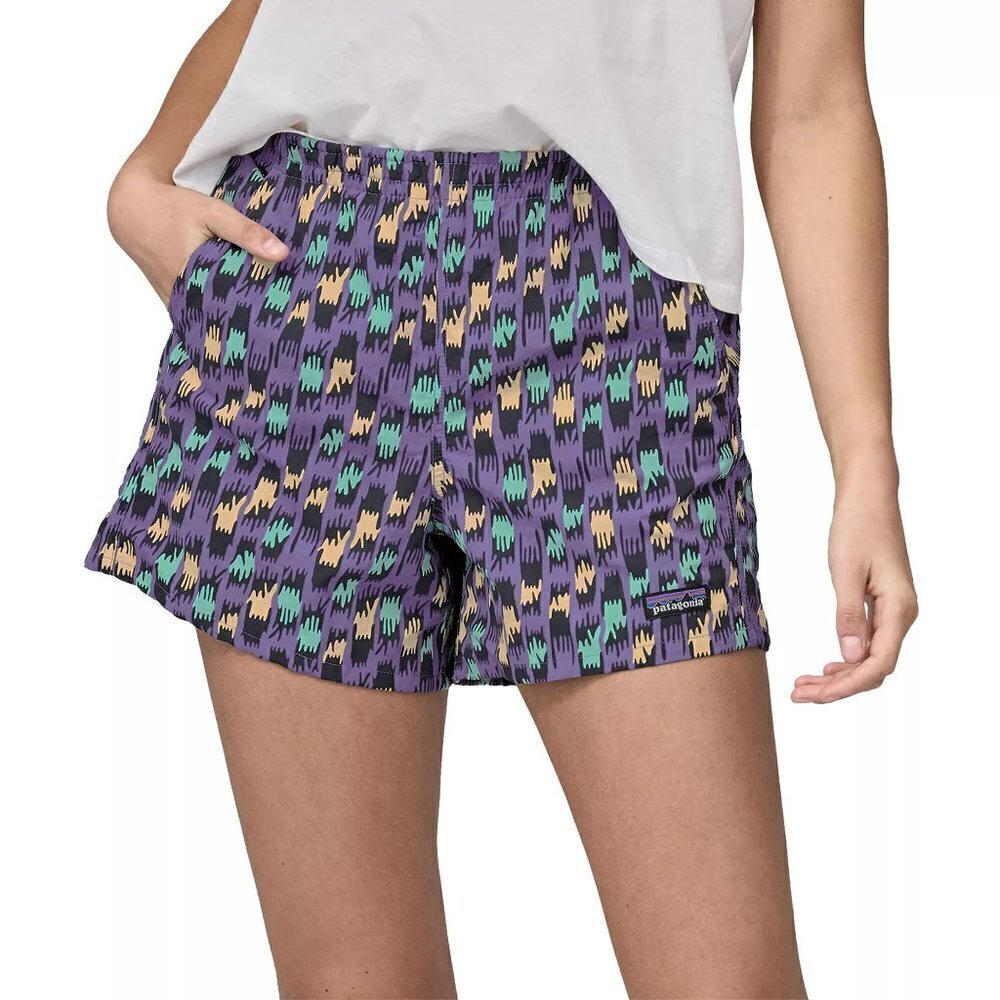 NWT Patagonia Relaxed Fit 5" Baggies Shorts in Perennial Purple